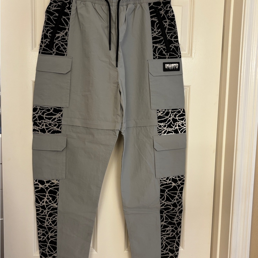 Gray and Black Cargo Pants - men’s /unisex